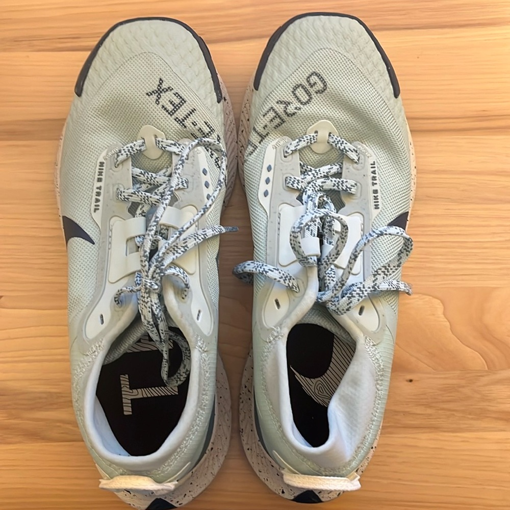 Nike Pegasus Trail 3 GTX 'Seafoam' Shoes Sneakers Womens 7.5 Hike Run Gortex